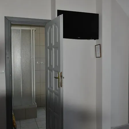 Goscinne U Kasi Δωμάτια σε οικογενειακή κατοικία